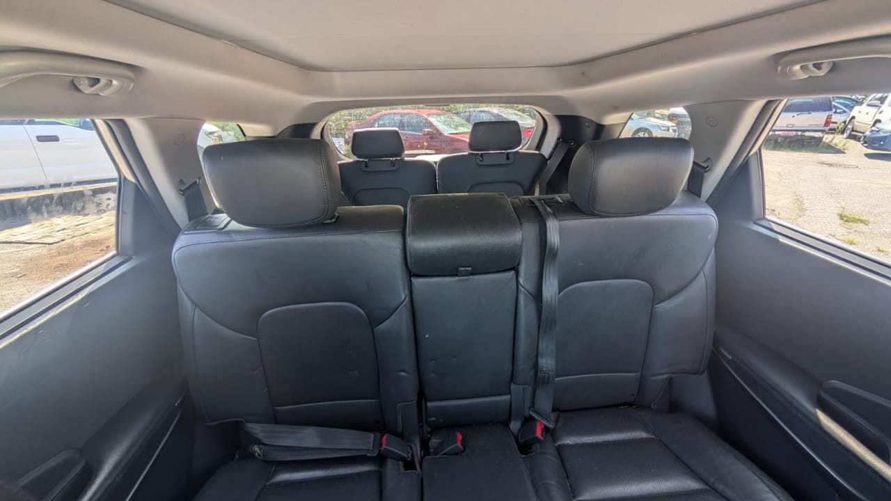 2017 Hyundai Santa Fe cabin view